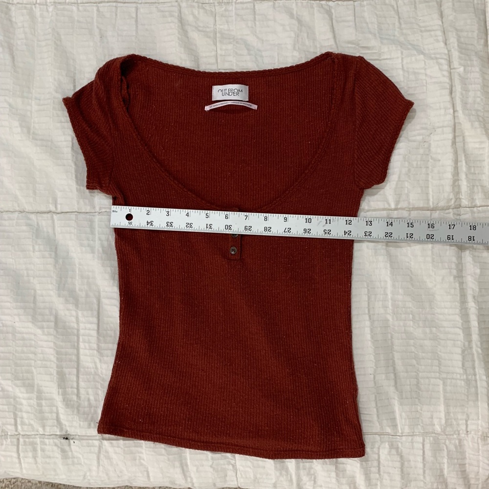 Urban Outfitters - Maroon Top - Picture 6 of 7